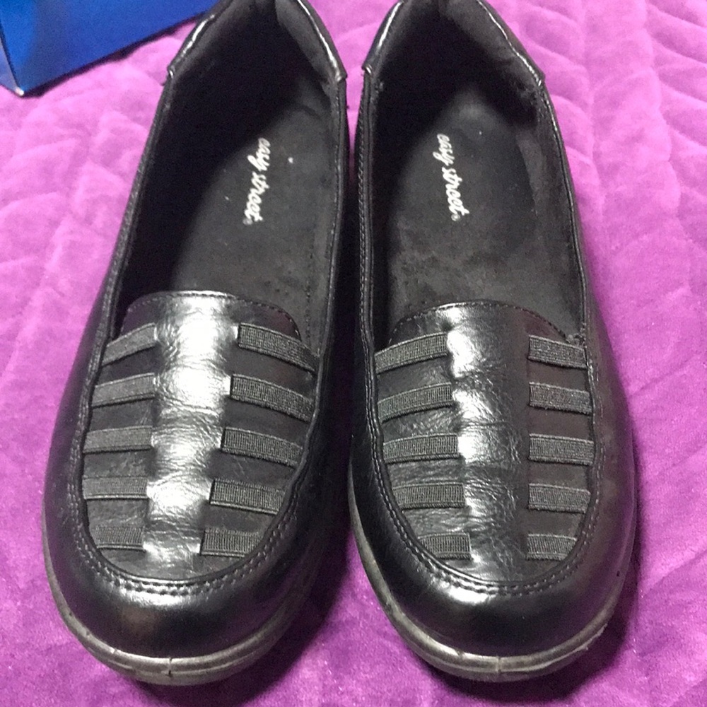 Women’s Black Slip-On Loafers -